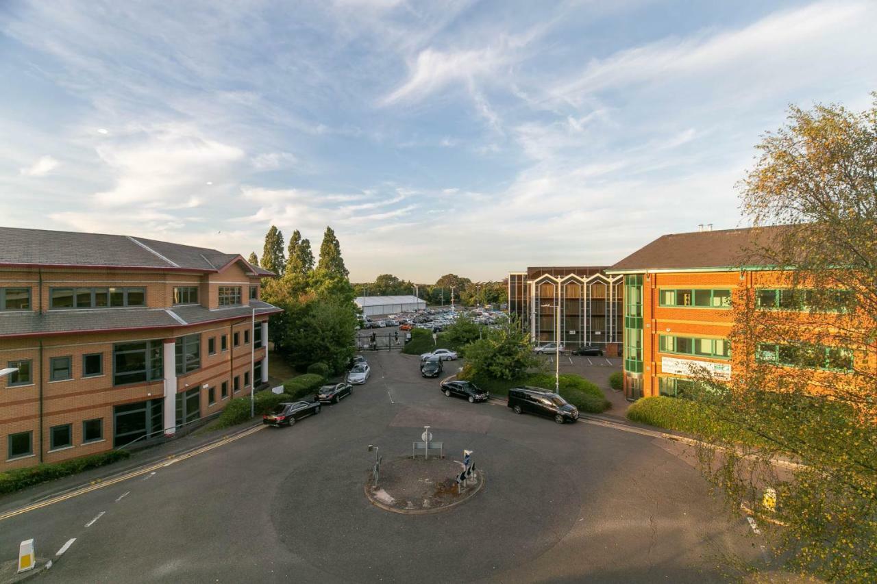 Deluxe Apartments By Heathrow Harmondsworth Zewnętrze zdjęcie