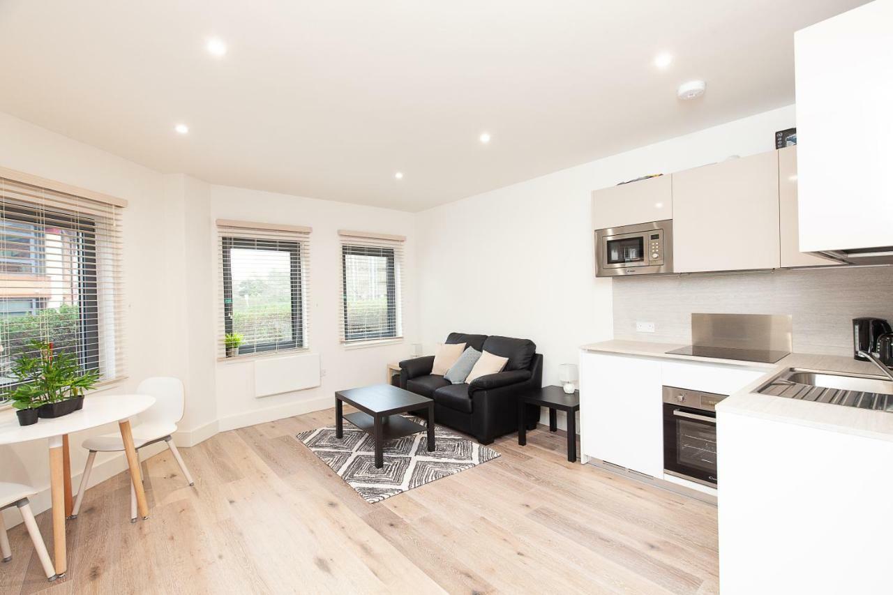Deluxe Apartments By Heathrow Harmondsworth Zewnętrze zdjęcie